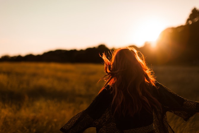 CBD podporuje dobrou náladu a správnou hladinu serotoninu